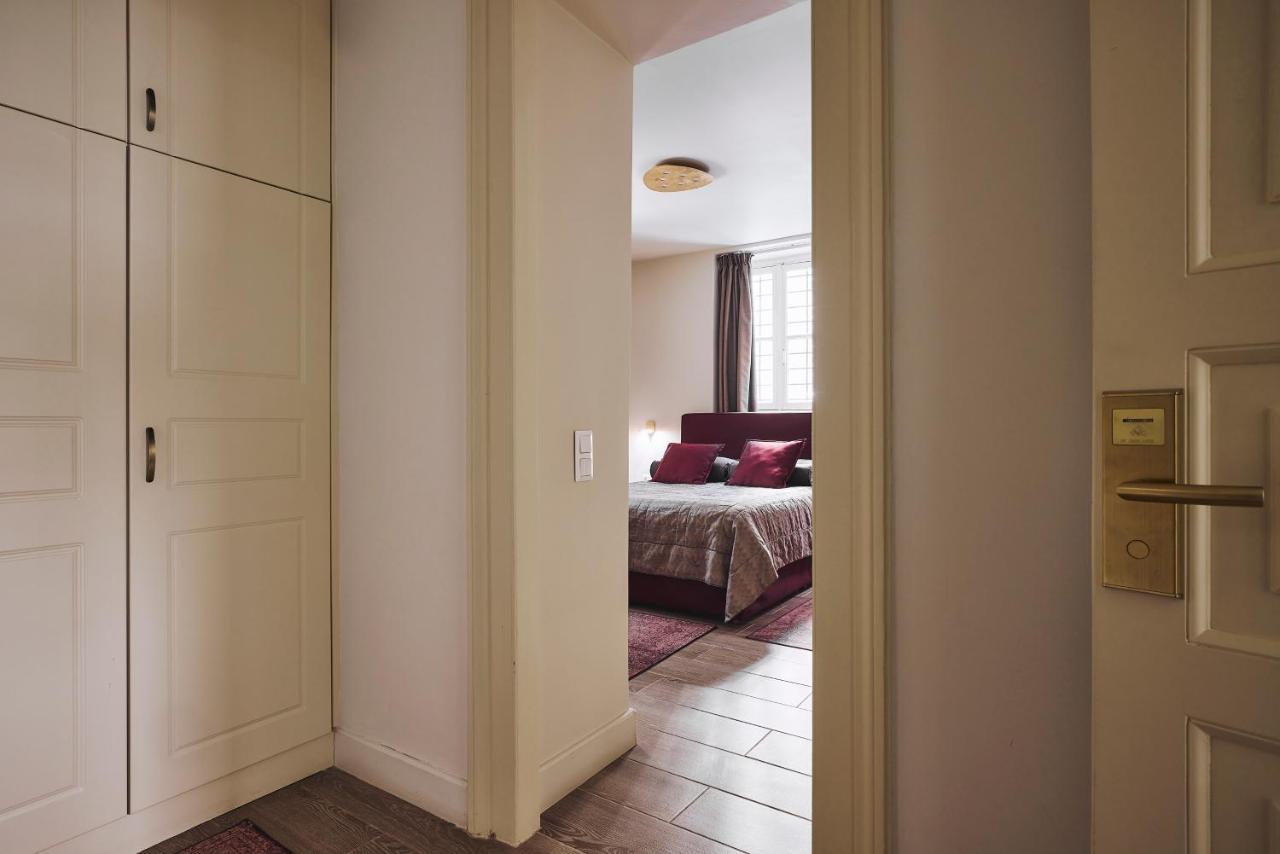 Bohemian Suites Aten Exteriör bild